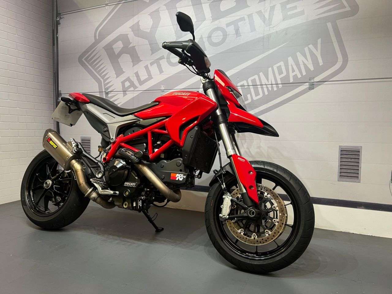 2015 DUCATI HYPERMOTARD 2015 DUCATI HYPERMOTARD