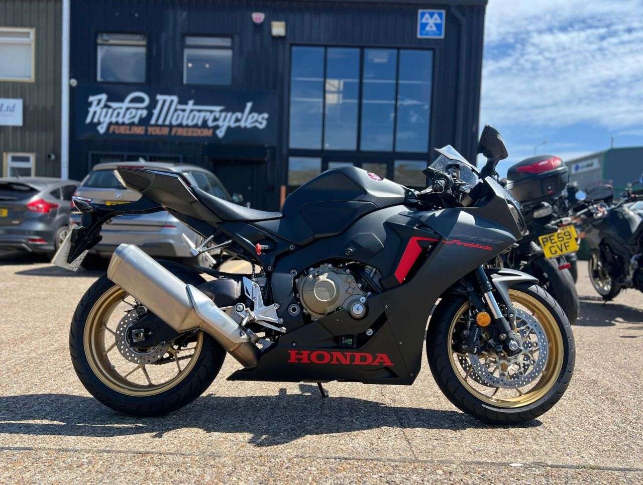 2018 HONDA CBR1000RR FIREBLADE 2018 HONDA CBR1000RR FIREBLADE