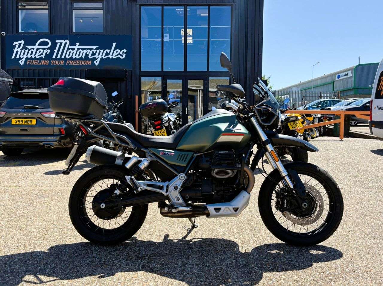 2022 MOTO GUZZI V85 TT 2022 MOTO GUZZI V85 TT