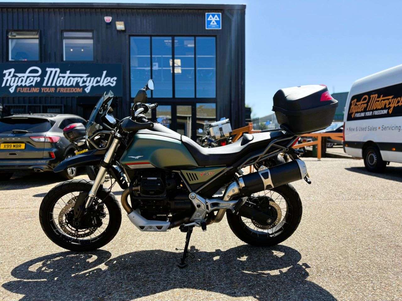 2022 MOTO GUZZI V85 TT 2022 MOTO GUZZI V85 TT