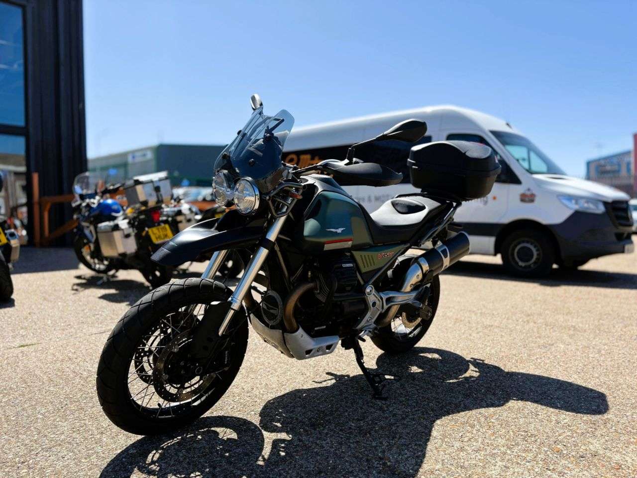 2022 MOTO GUZZI V85 TT 2022 MOTO GUZZI V85 TT