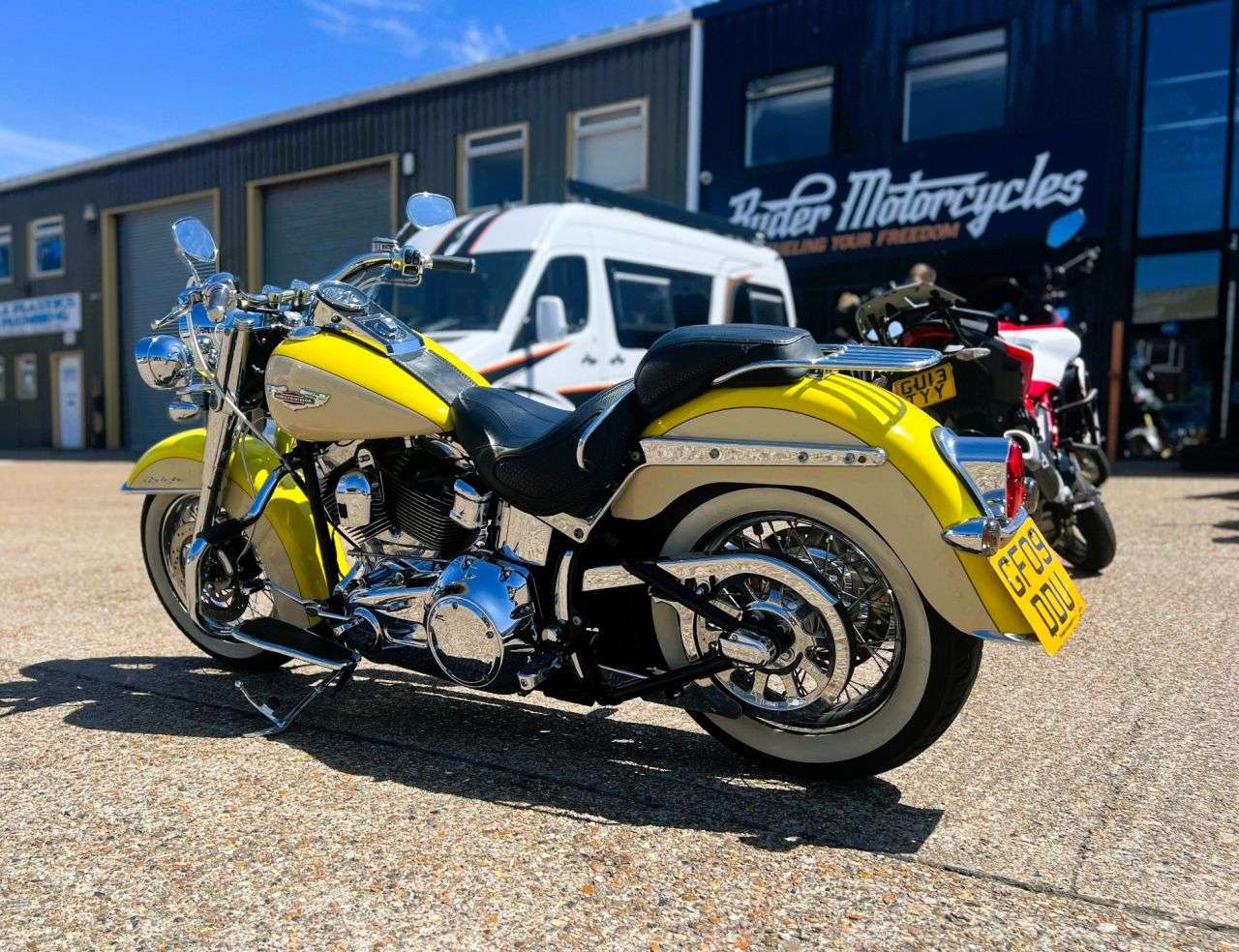 2009 HARLEY-DAVIDSON SOFTAIL 2009 HARLEY-DAVIDSON SOFTAIL