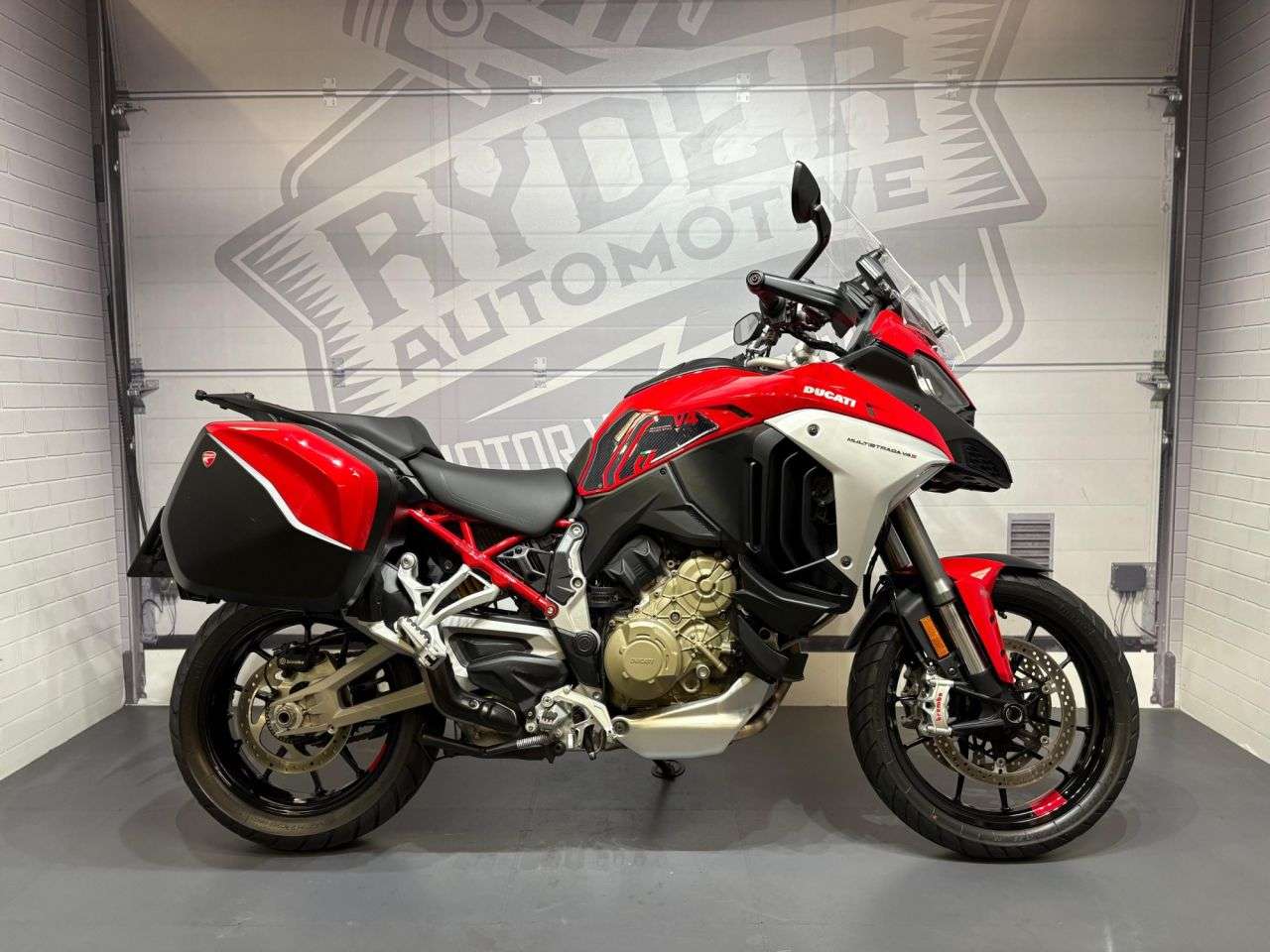 2022 DUCATI MULTISTRADA V4 2022 DUCATI MULTISTRADA V4