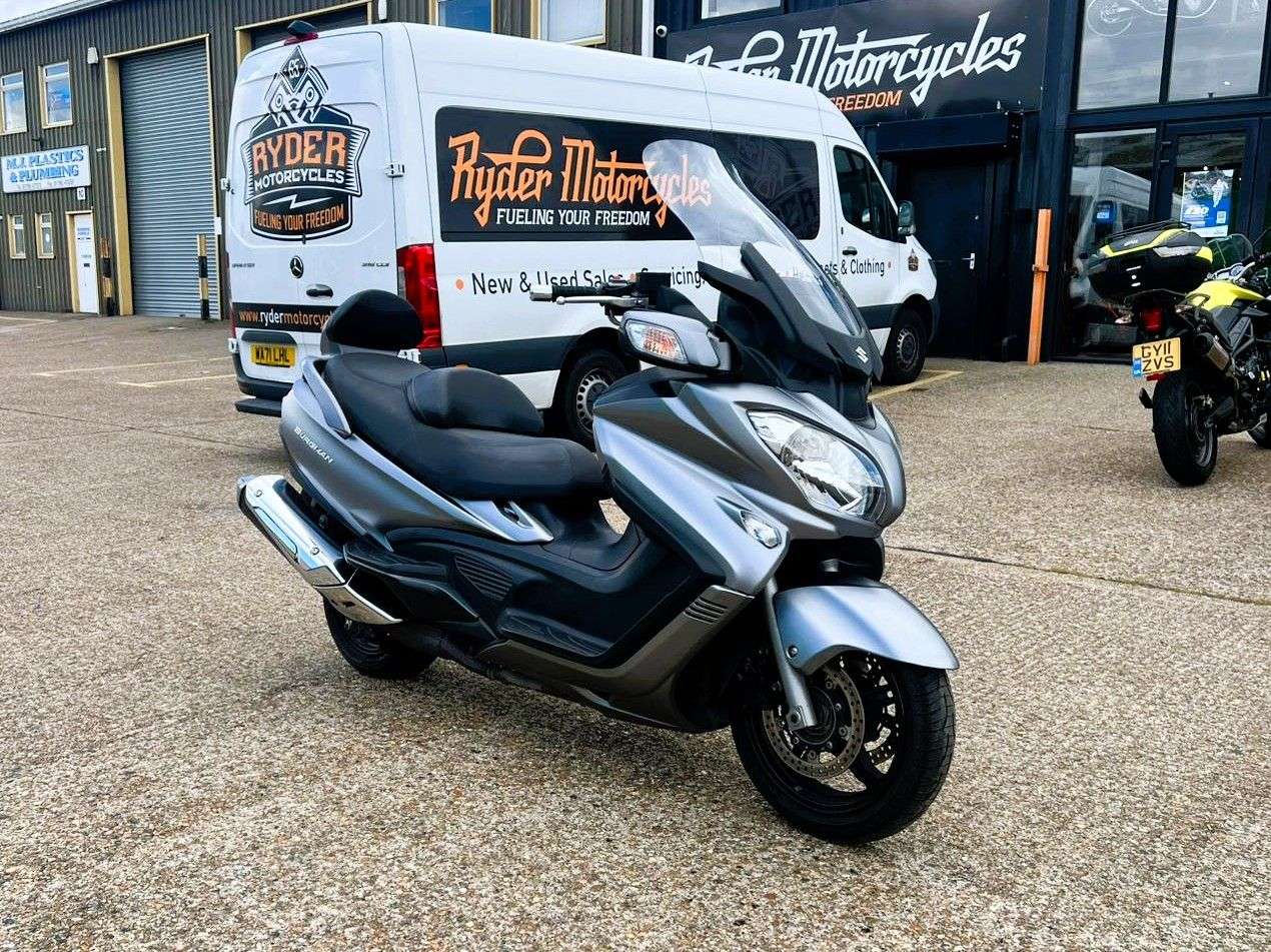 2013 SUZUKI BURGMAN 650 2013 SUZUKI BURGMAN 650