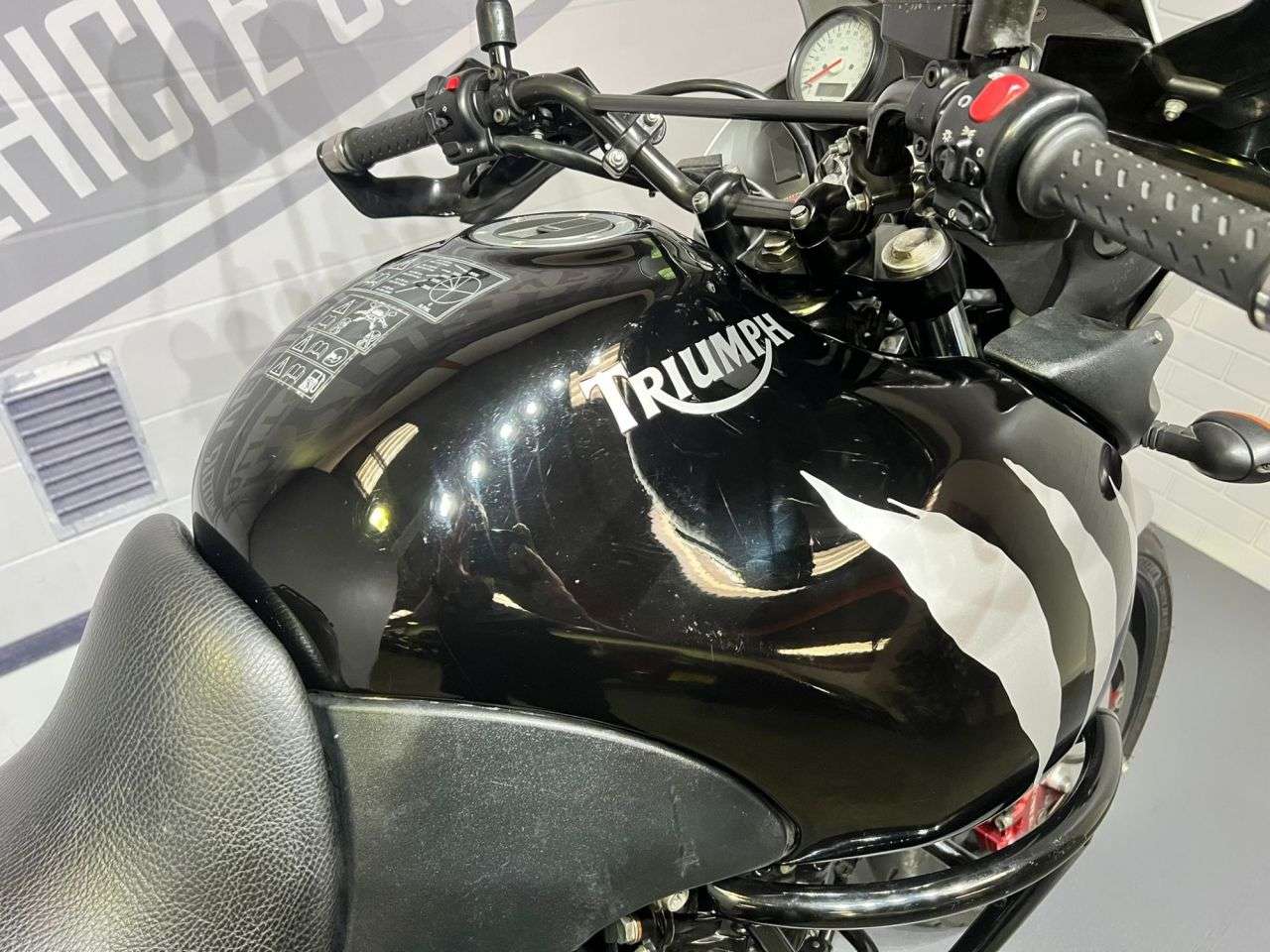 2001 TRIUMPH TIGER 955I 2001 TRIUMPH TIGER 955I