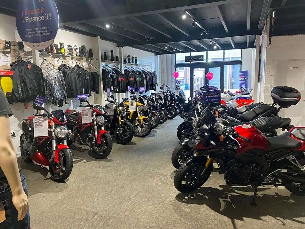 2017 HARLEY-DAVIDSON SPORTSTER 2017 HARLEY-DAVIDSON SPORTSTER