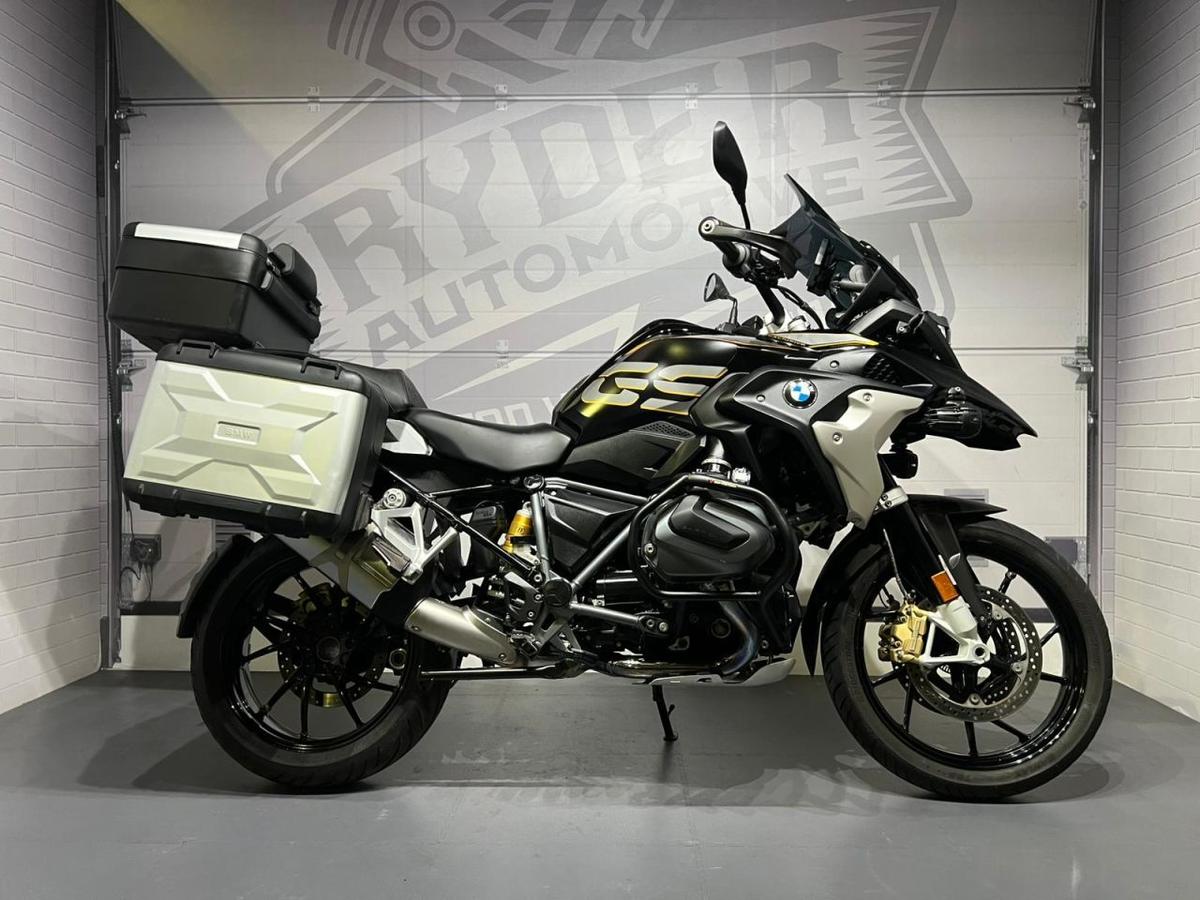 Check out this BMW R 1250 Gs 2019 Petrol Manual