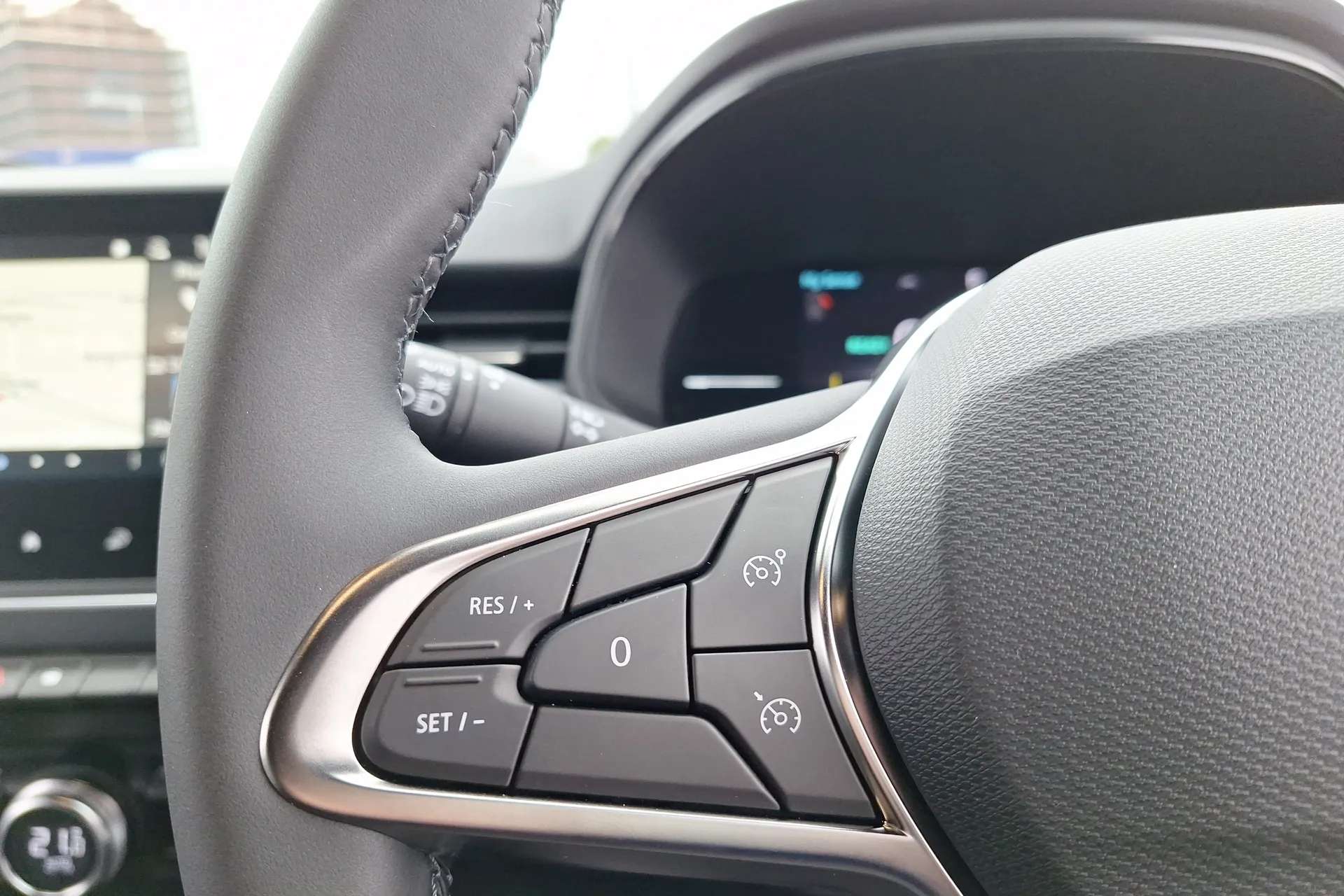 2025 RENAULT CLIO 2025 RENAULT CLIO