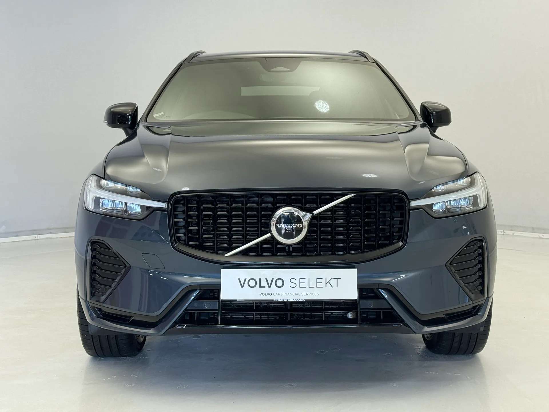 2021 VOLVO XC60 2021 VOLVO XC60