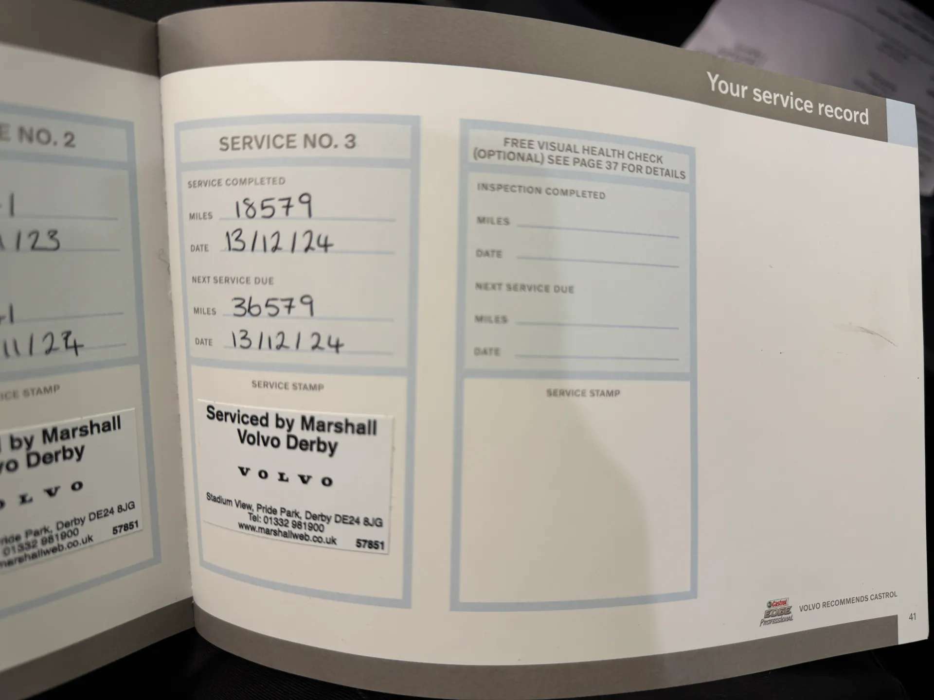 2021 VOLVO XC60 2021 VOLVO XC60