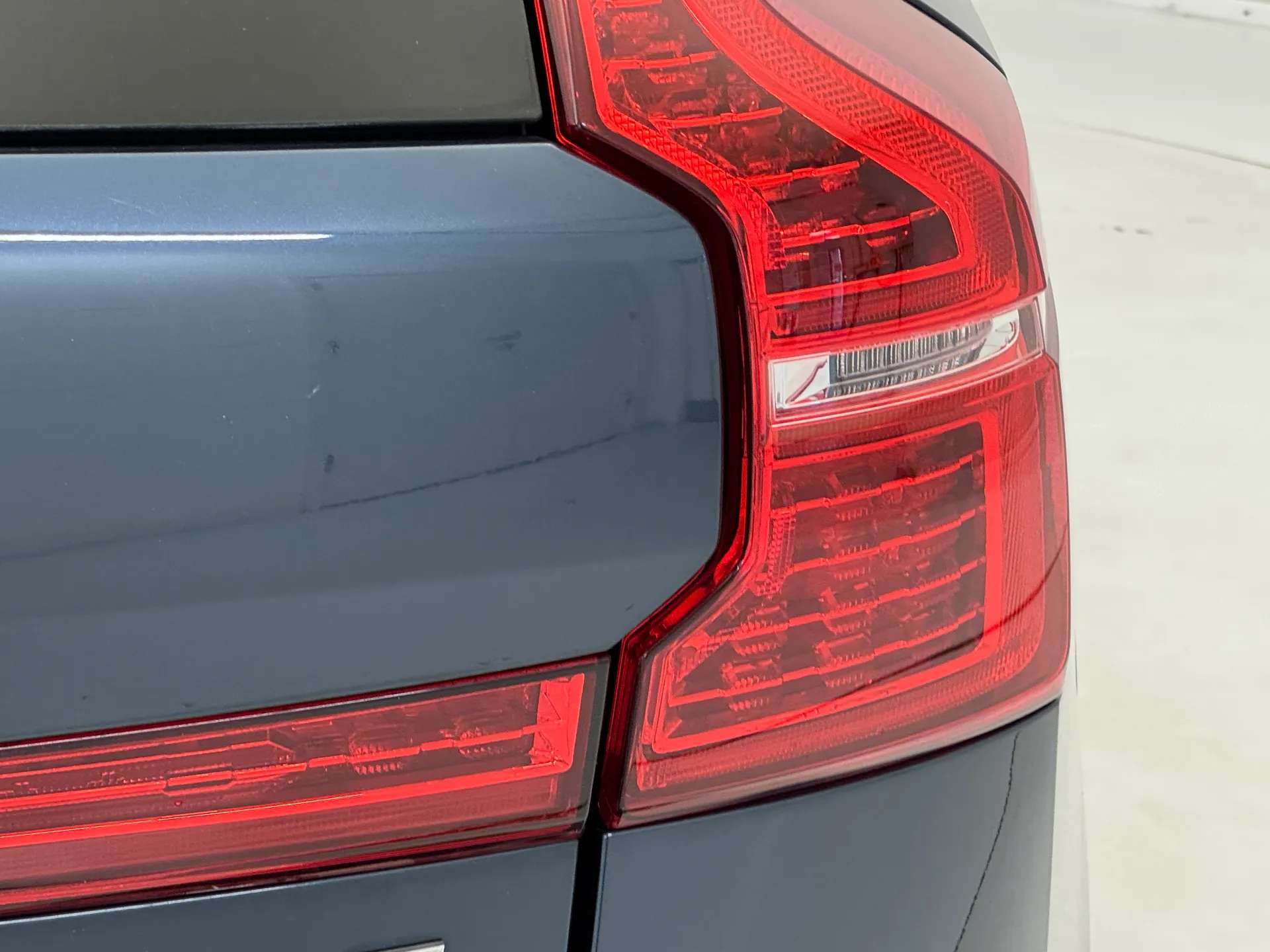 2021 VOLVO XC60 2021 VOLVO XC60