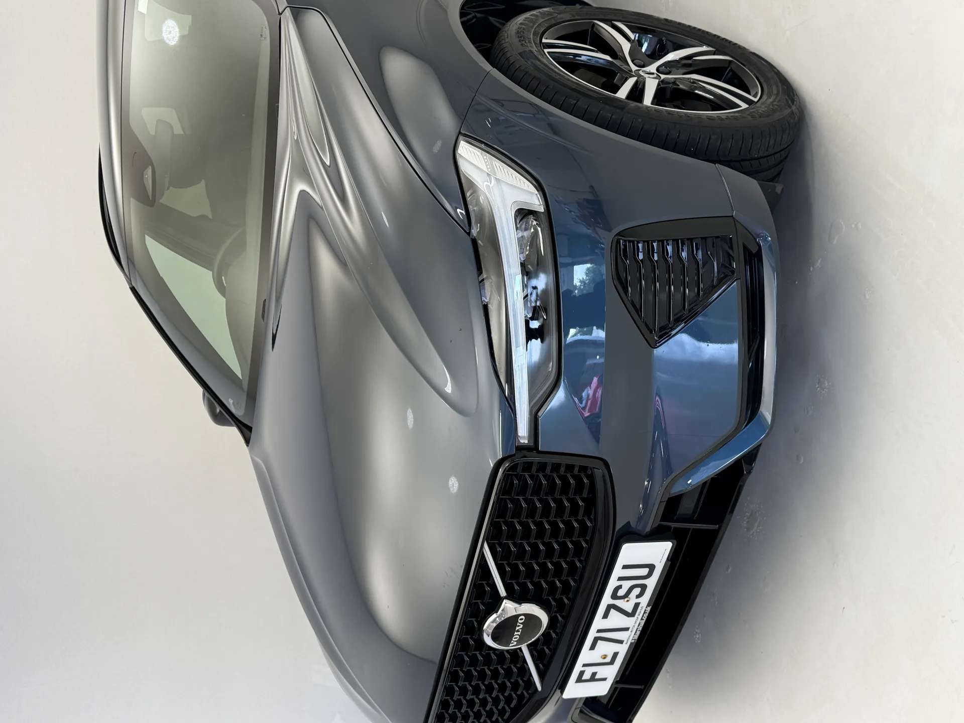 2021 VOLVO XC60 2021 VOLVO XC60