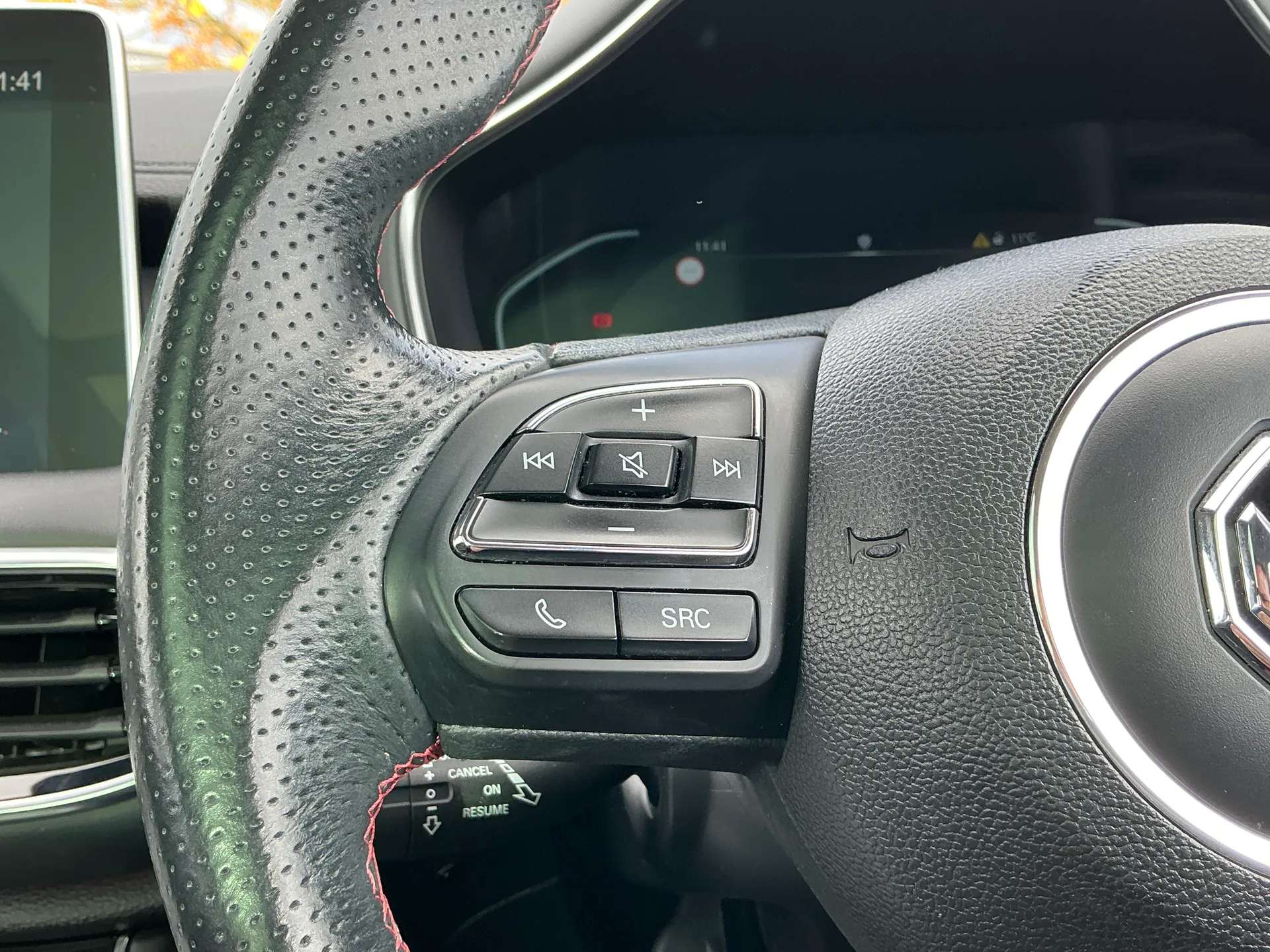 2022 MG MOTOR UK HS 2022 MG MOTOR UK HS