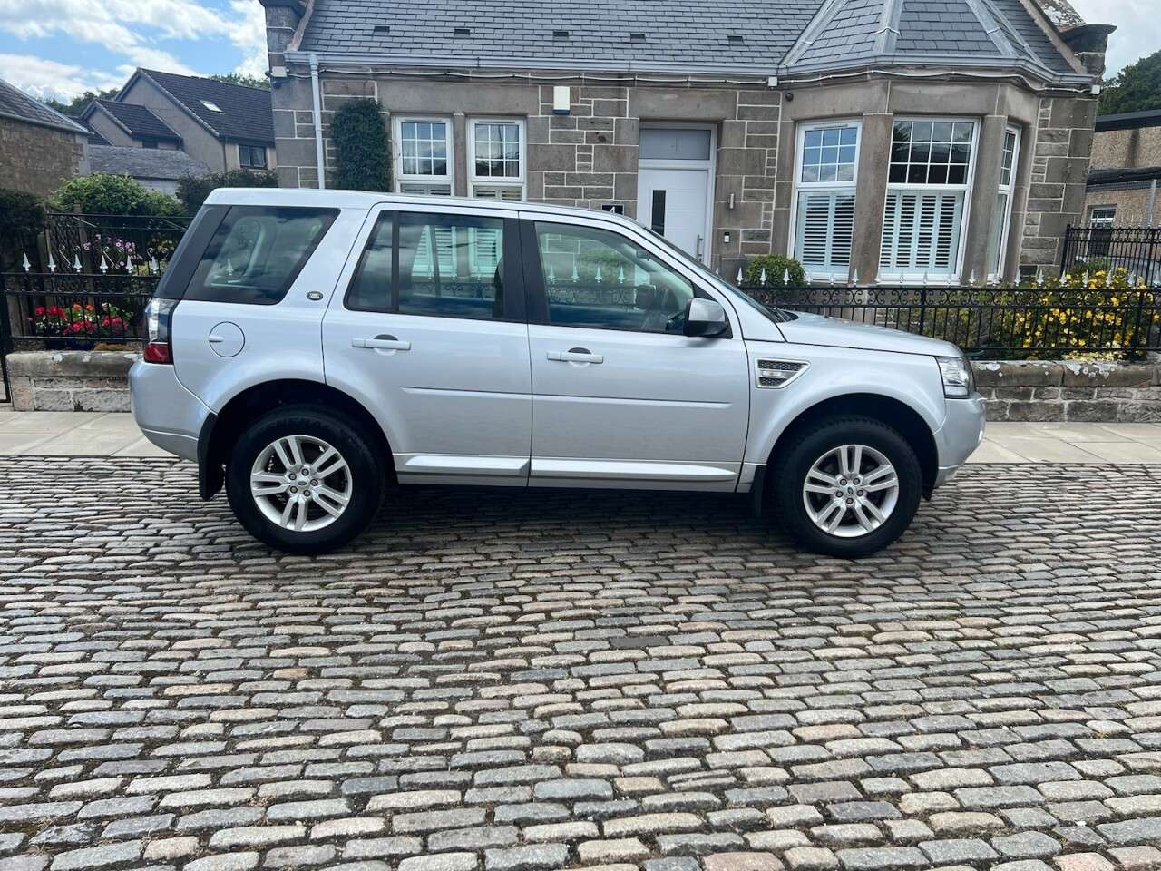 null LAND ROVER FREELANDER null LAND ROVER FREELANDER