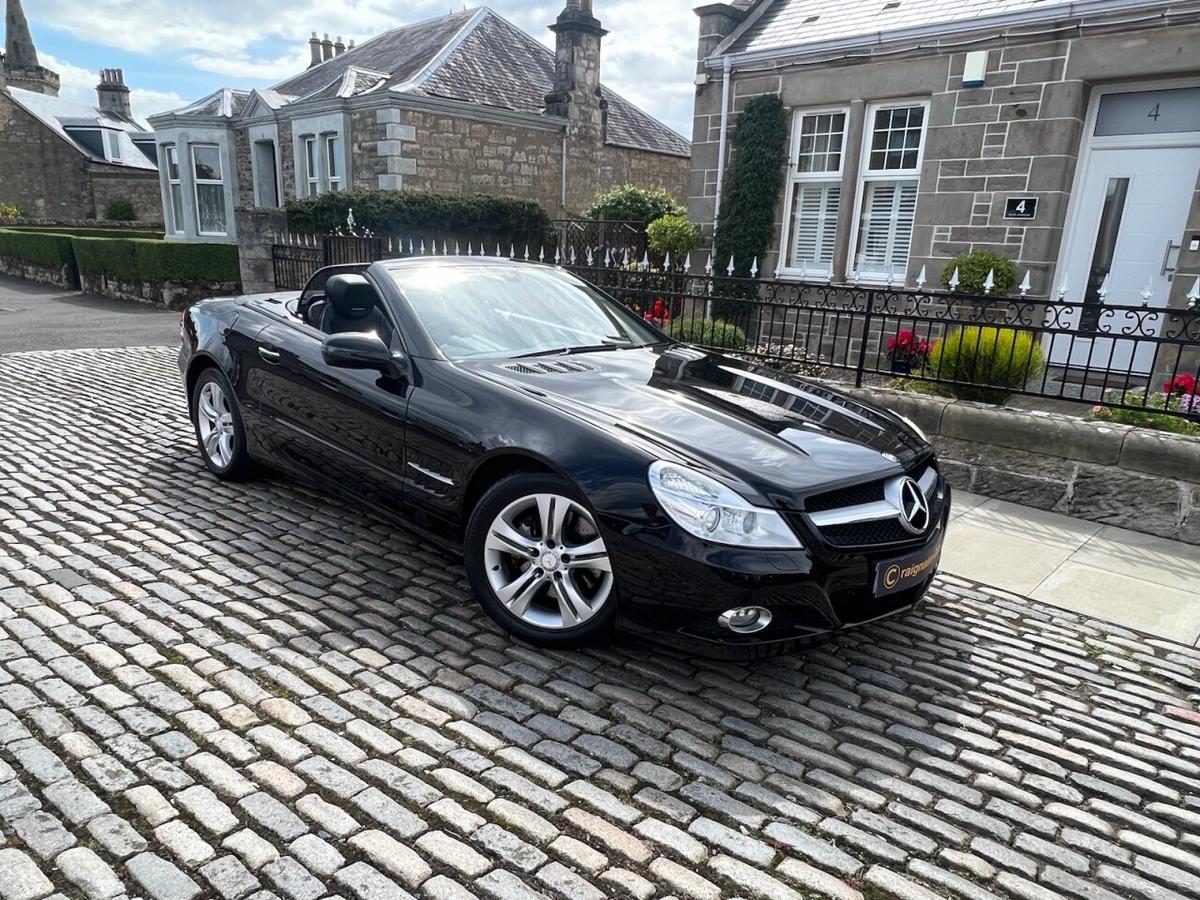 Check out this Mercedes Sl 2009 Petrol Automatic