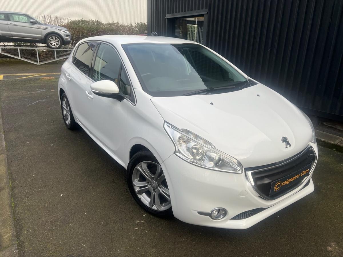 Check out this Peugeot 208 Diesel Manual