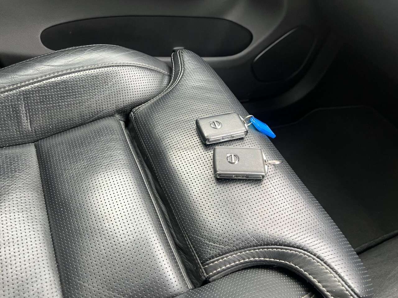 2017 VOLVO XC60 2017 VOLVO XC60