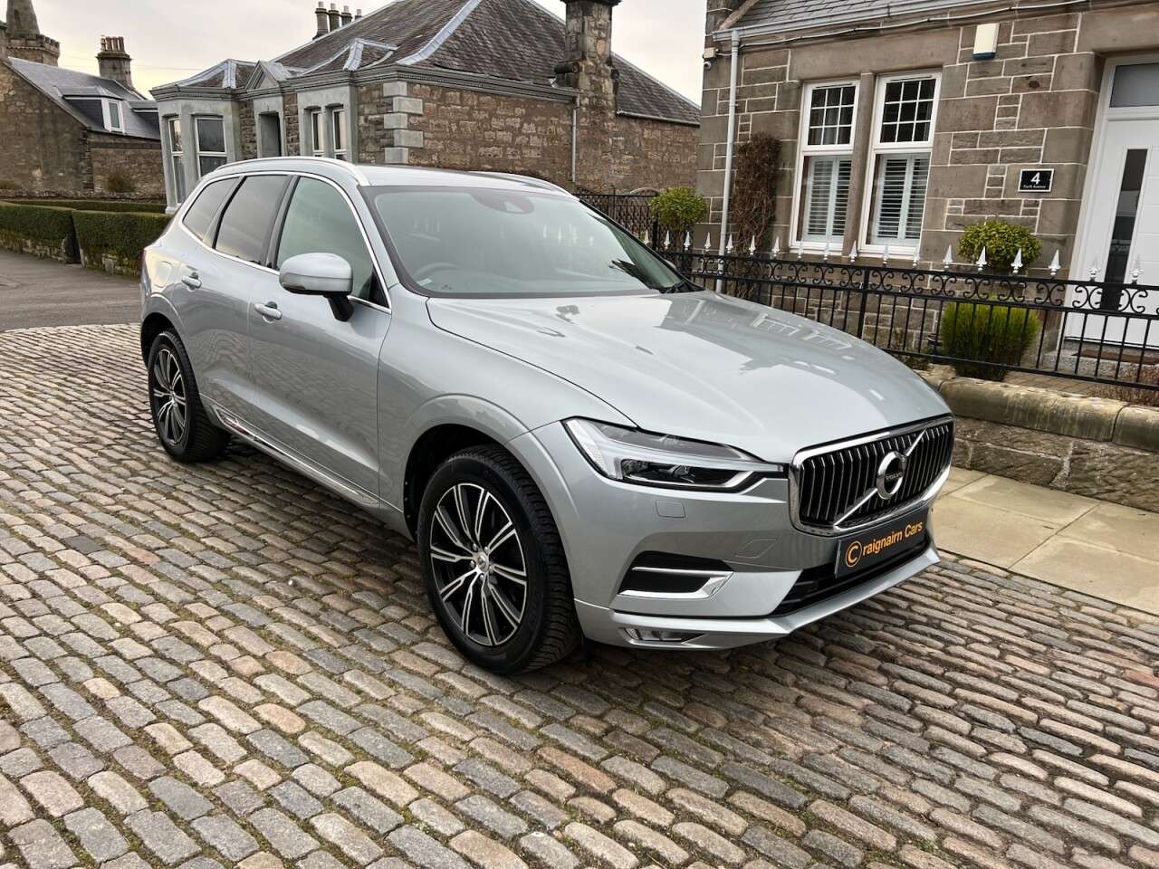 2017 VOLVO XC60 2017 VOLVO XC60