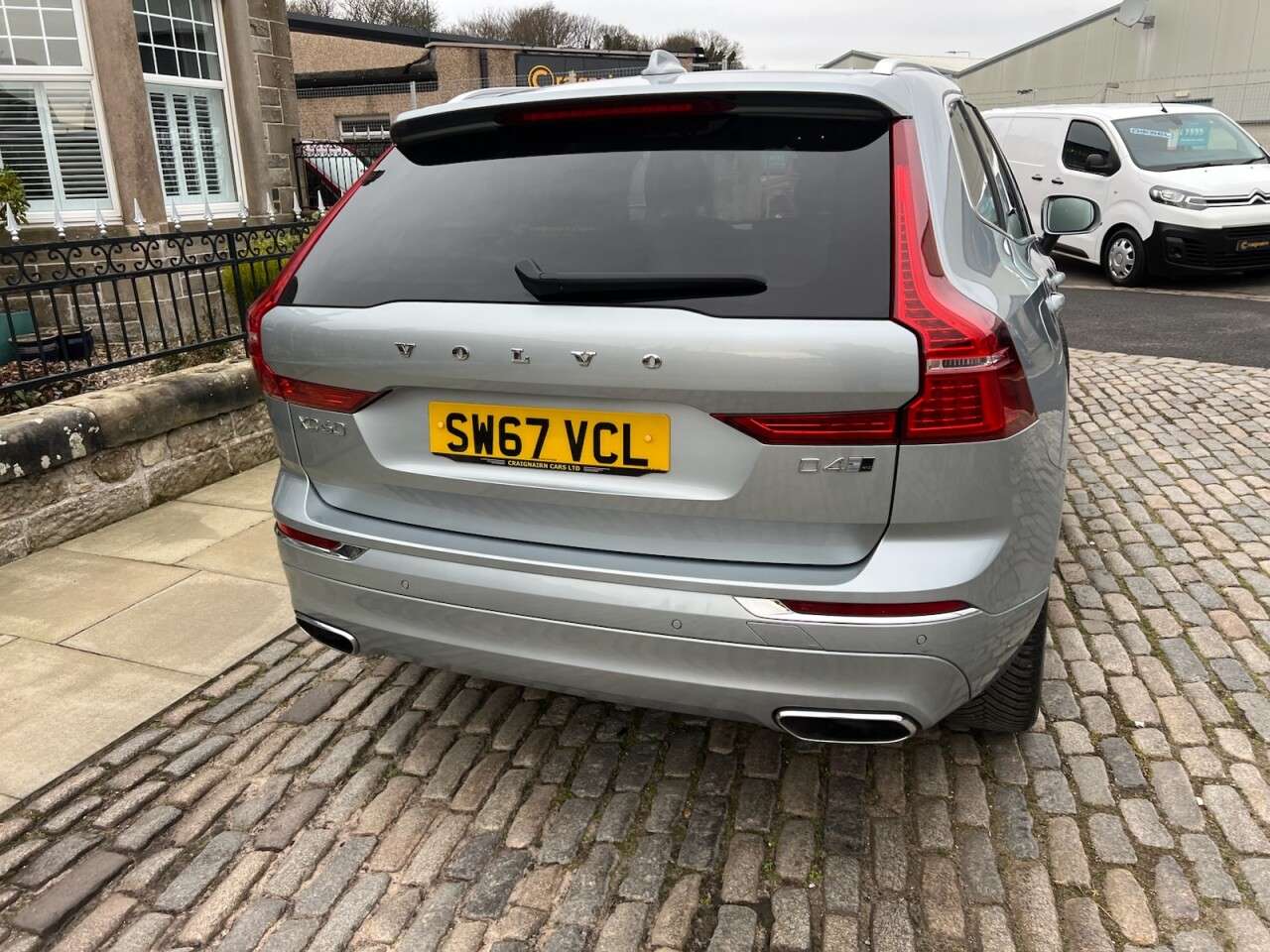 2017 VOLVO XC60 2017 VOLVO XC60