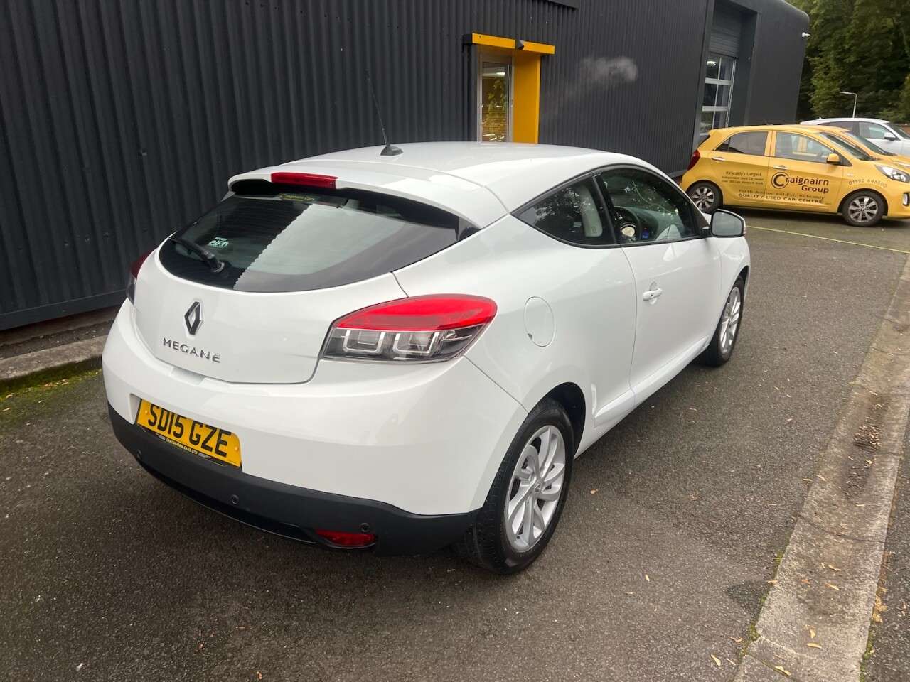 2015 RENAULT MEGANE 2015 RENAULT MEGANE