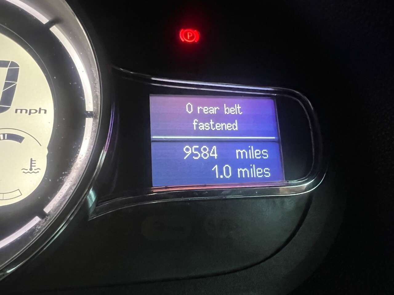 2015 RENAULT MEGANE 2015 RENAULT MEGANE