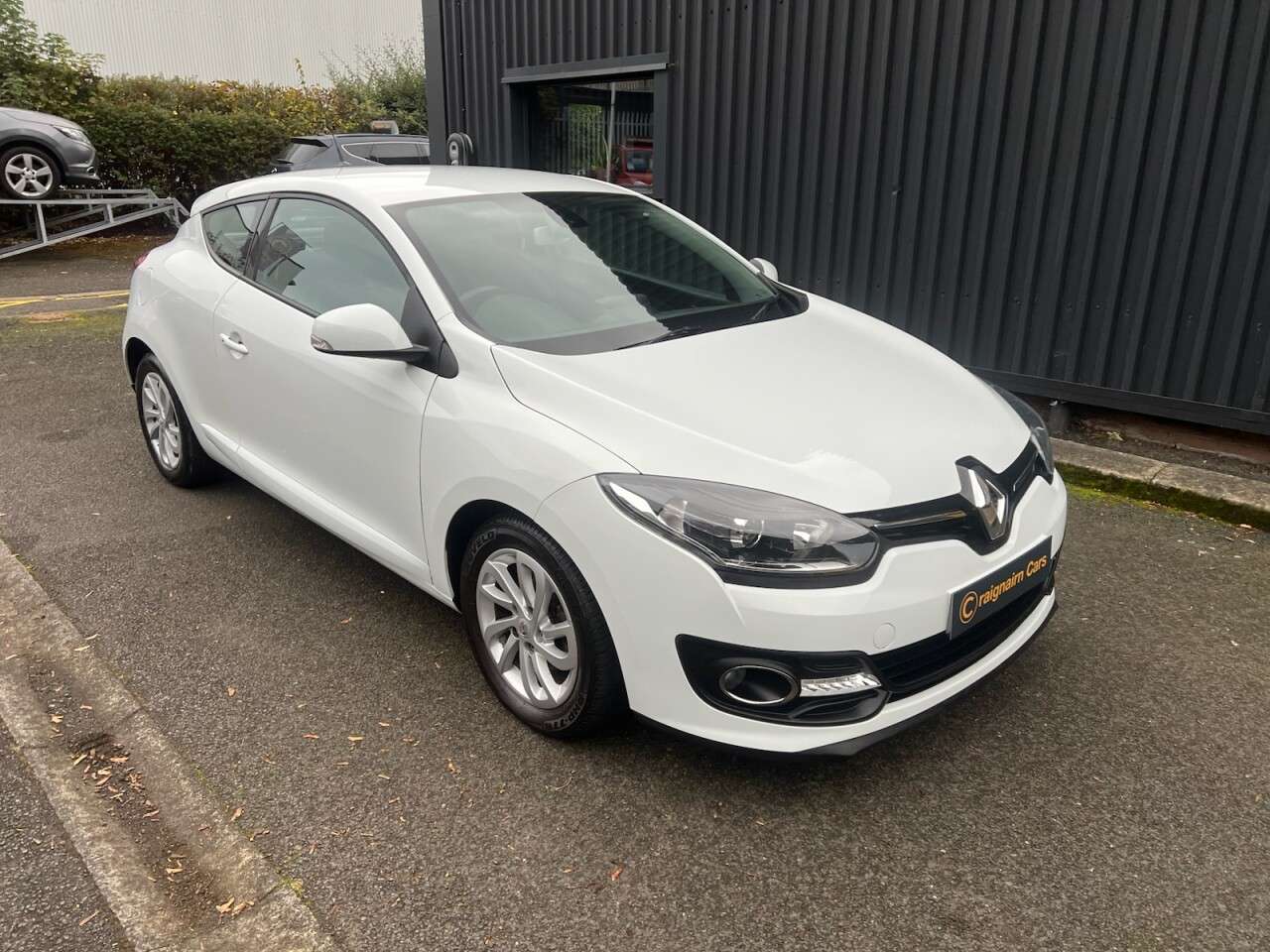 2015 RENAULT MEGANE 2015 RENAULT MEGANE