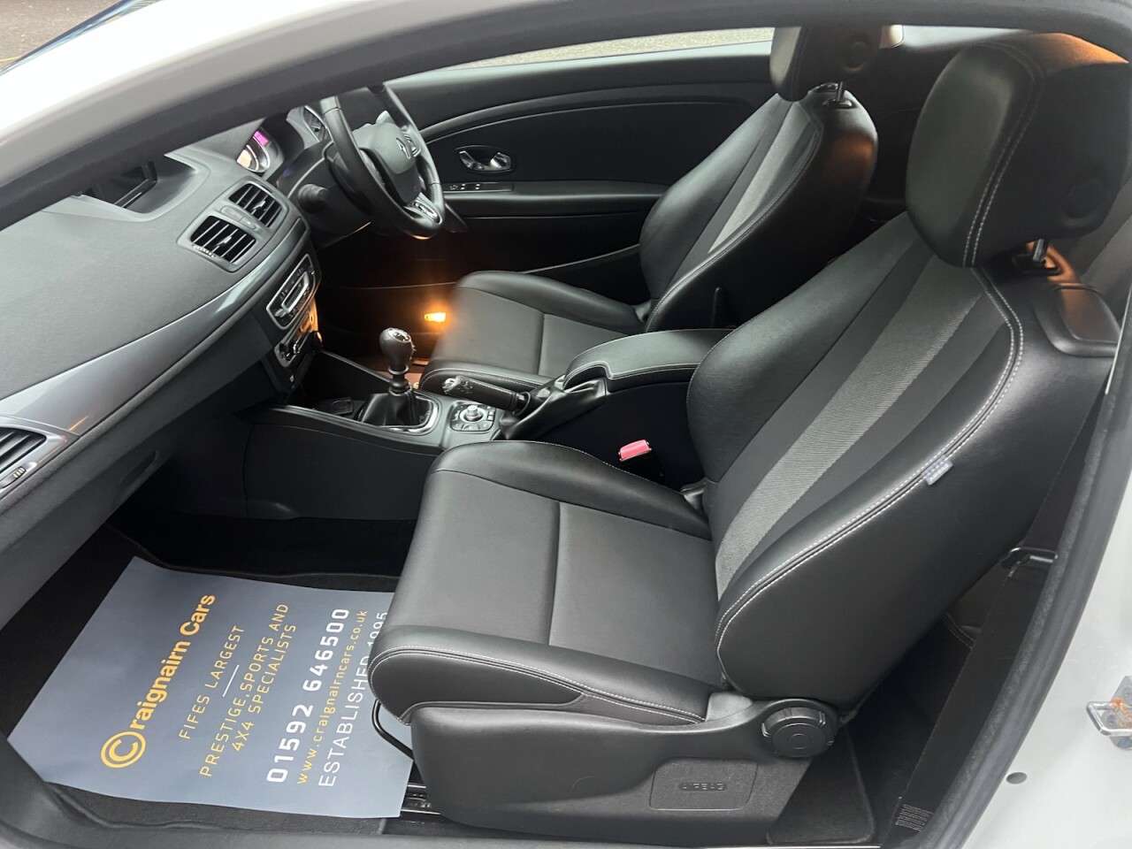 2015 RENAULT MEGANE 2015 RENAULT MEGANE