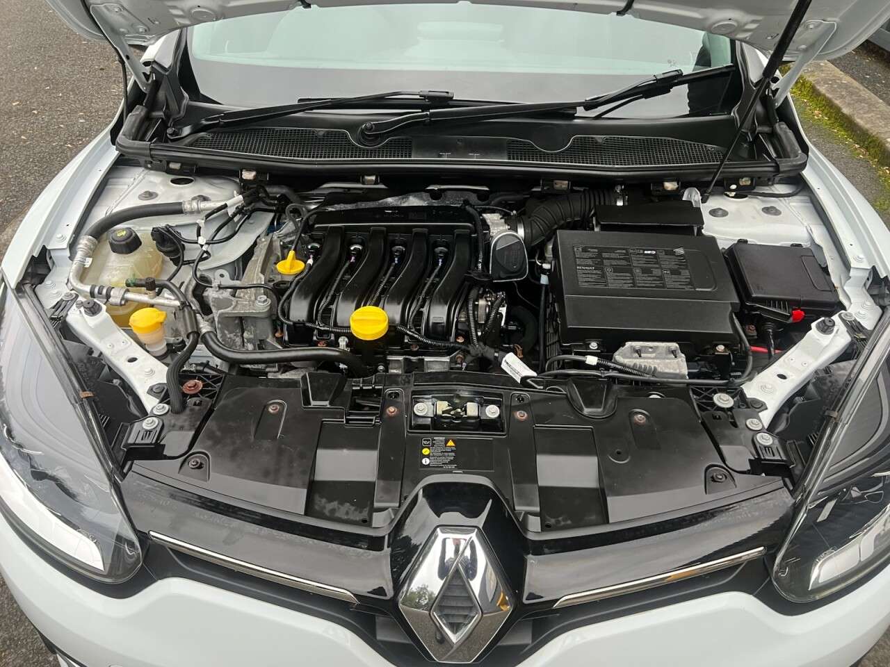 2015 RENAULT MEGANE 2015 RENAULT MEGANE