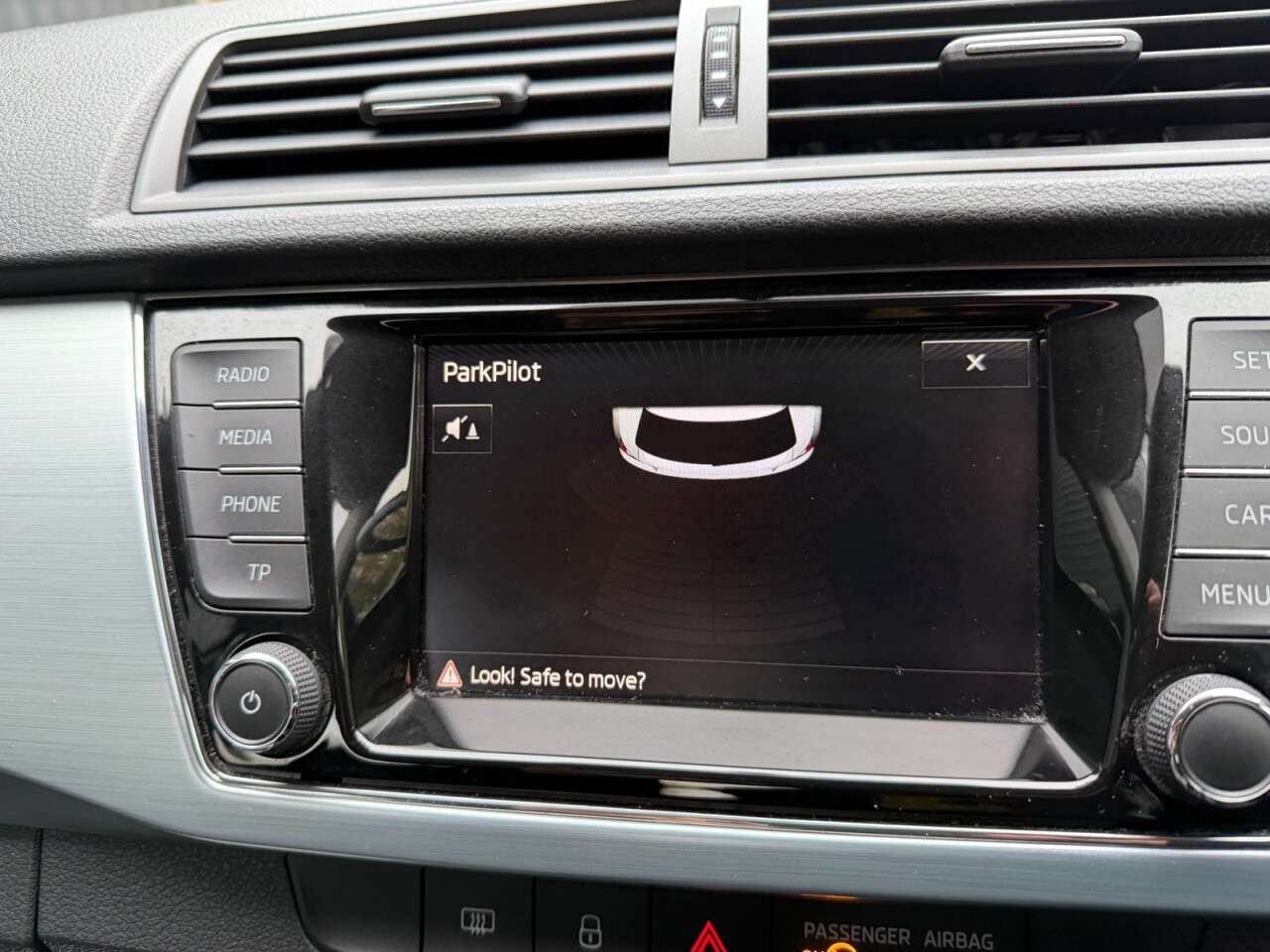 2017 SKODA FABIA 2017 SKODA FABIA