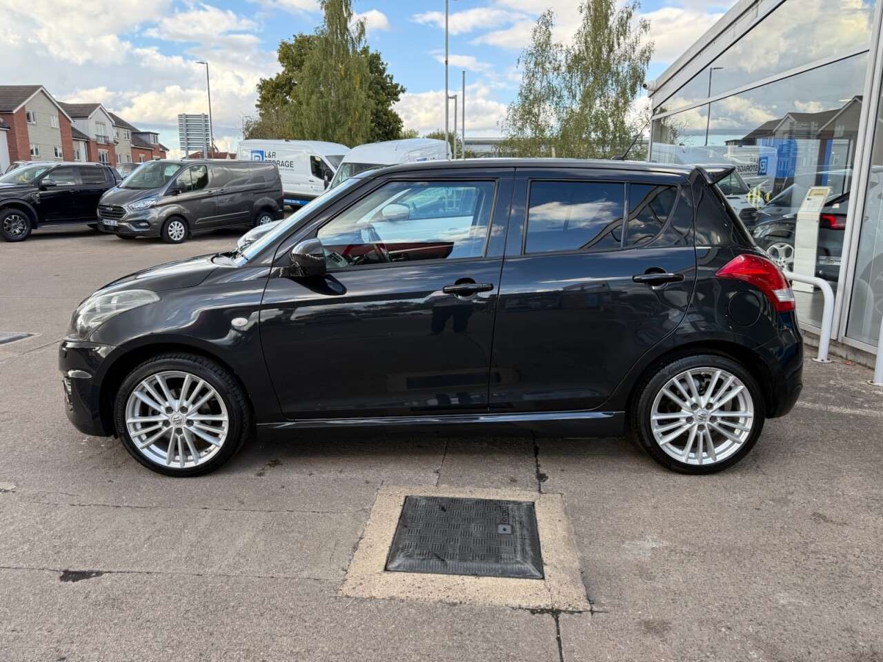 2017 SUZUKI SWIFT 2017 SUZUKI SWIFT