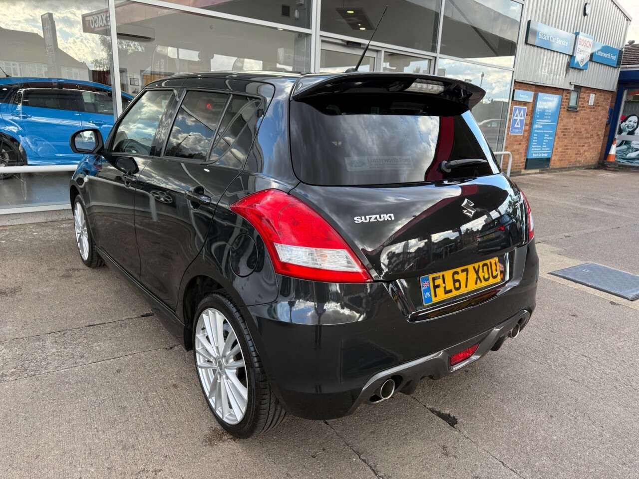 2017 SUZUKI SWIFT 2017 SUZUKI SWIFT