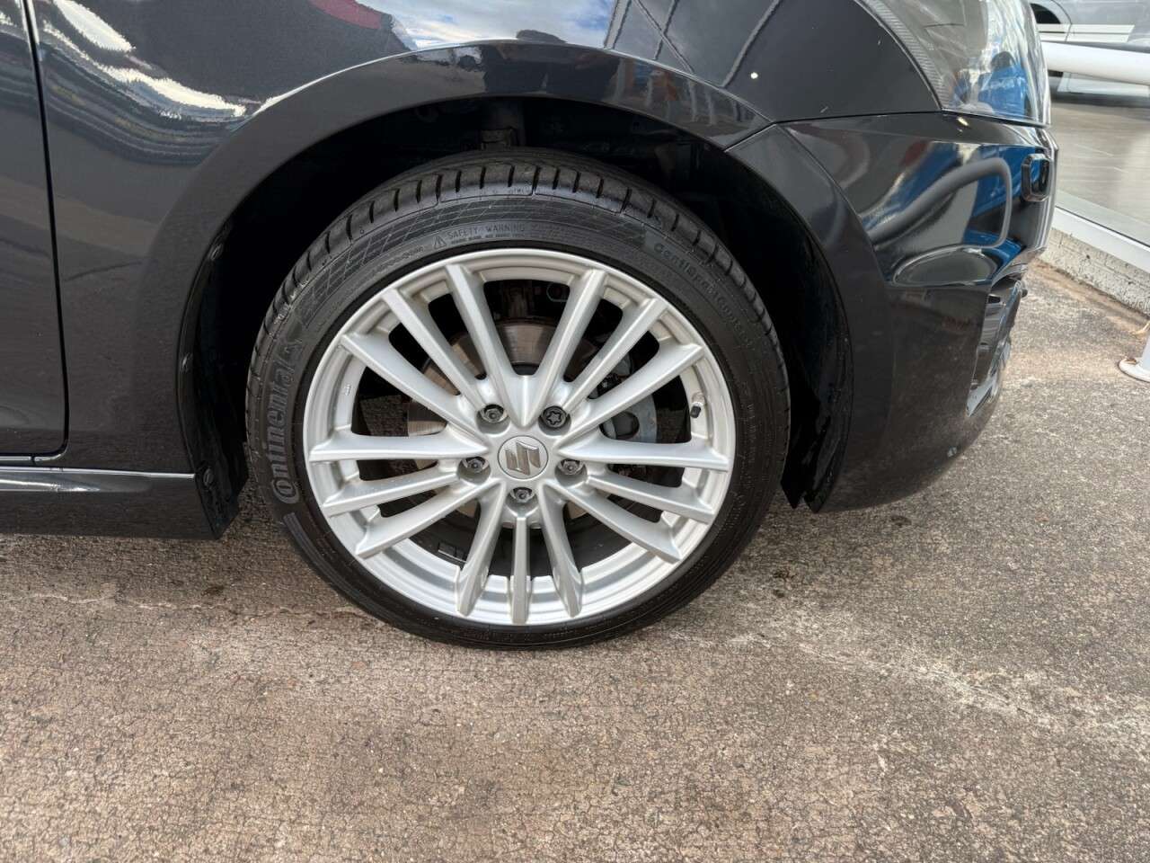 2017 SUZUKI SWIFT 2017 SUZUKI SWIFT