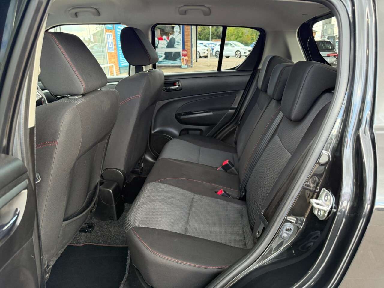 2017 SUZUKI SWIFT 2017 SUZUKI SWIFT