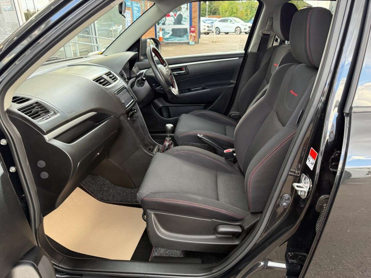 2017 SUZUKI SWIFT 2017 SUZUKI SWIFT