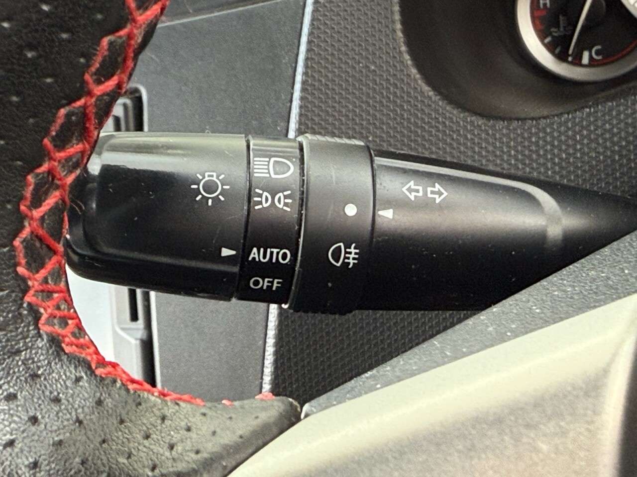 2017 SUZUKI SWIFT 2017 SUZUKI SWIFT