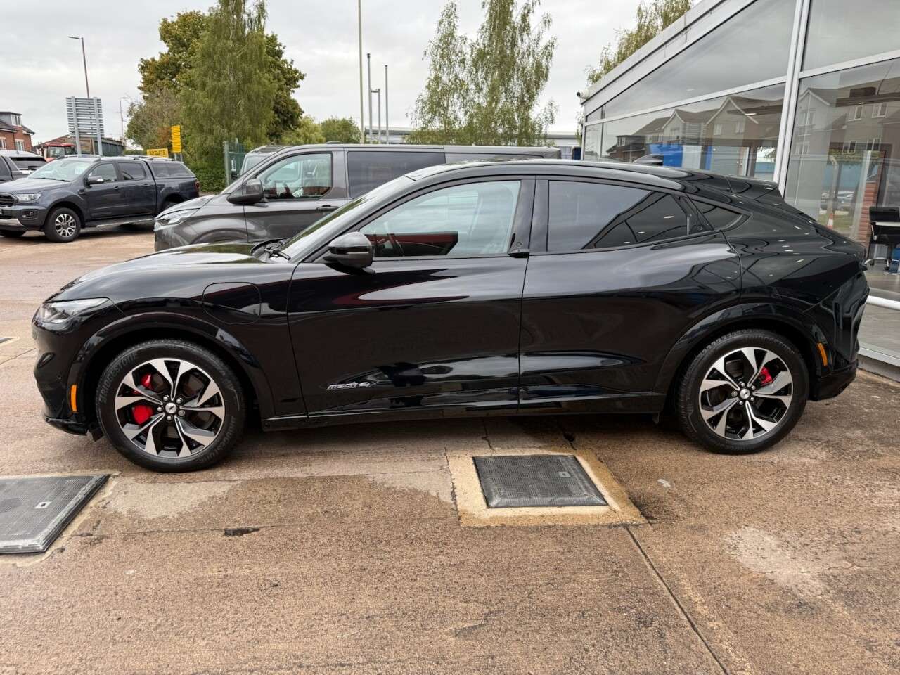 2022 FORD MUSTANG MACH-E 2022 FORD MUSTANG MACH-E