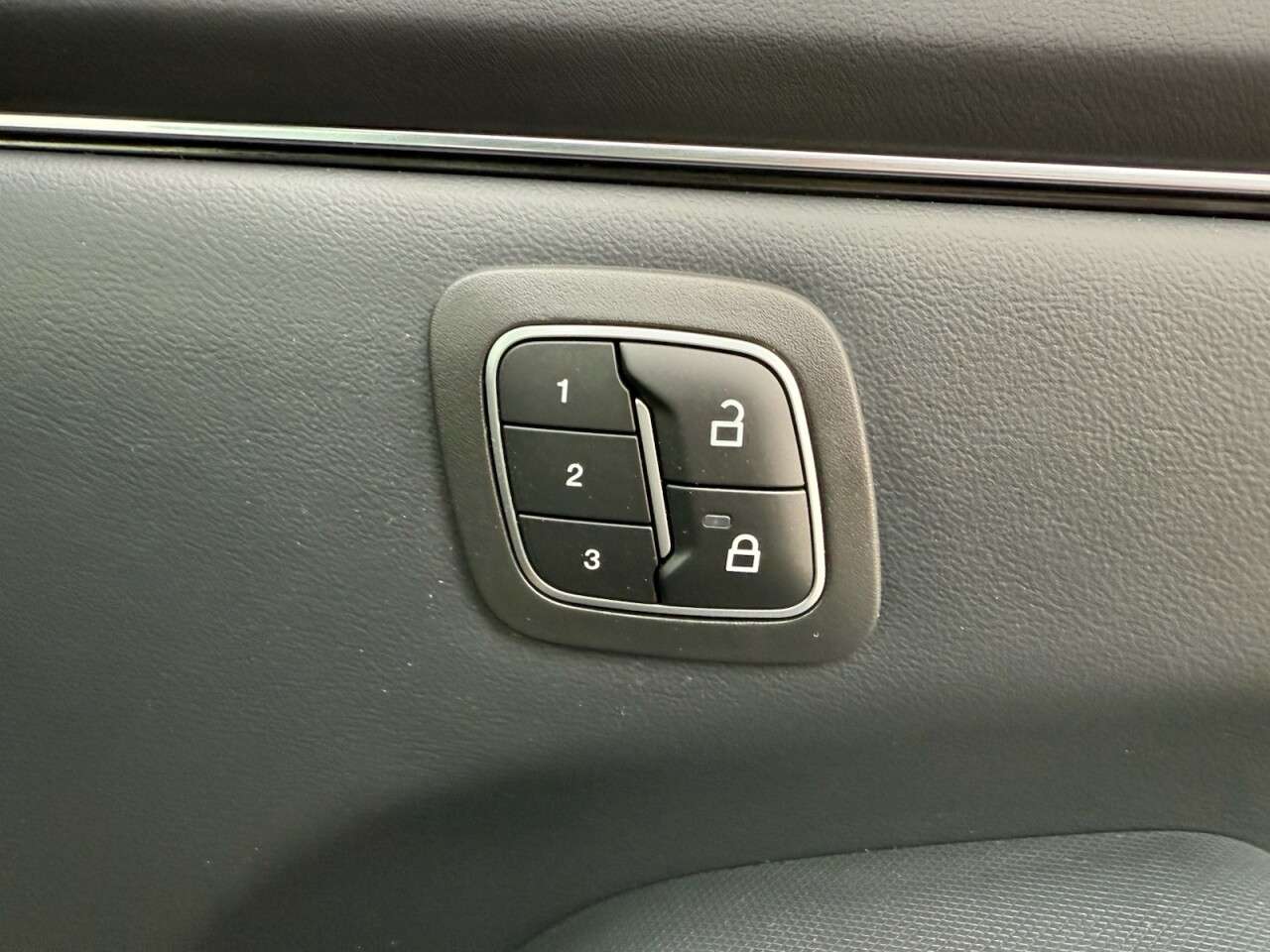 2022 FORD MUSTANG MACH-E 2022 FORD MUSTANG MACH-E