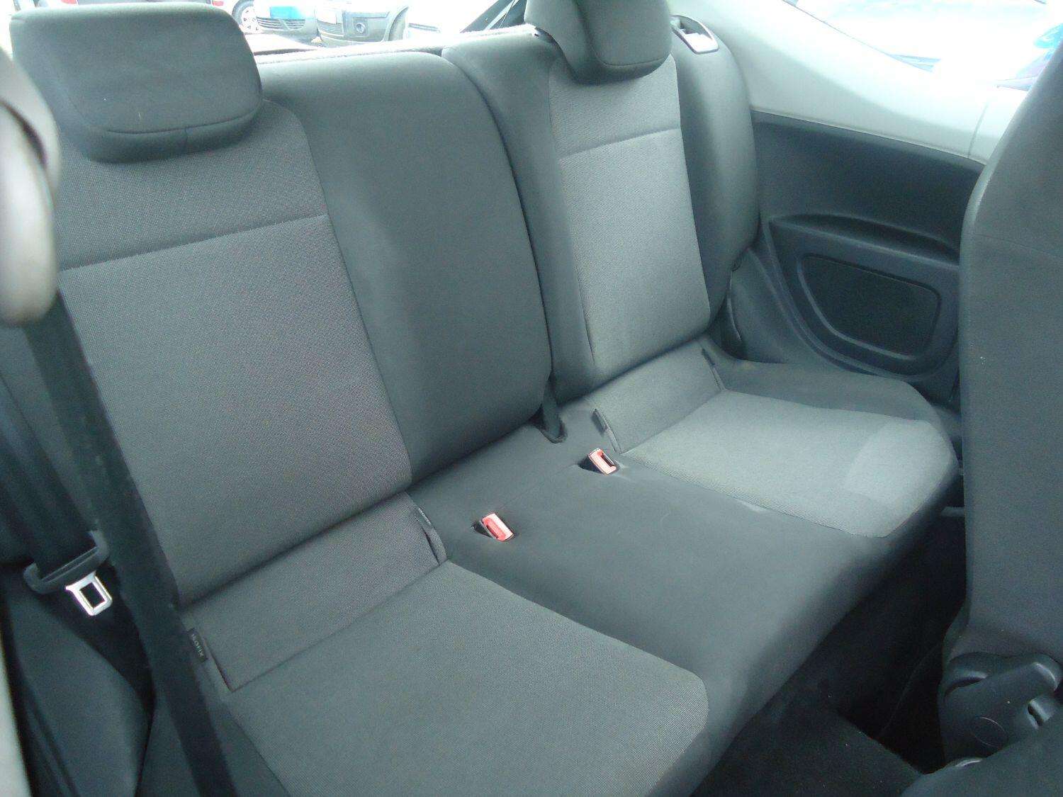 2016 VOLKSWAGEN UP 2016 VOLKSWAGEN UP