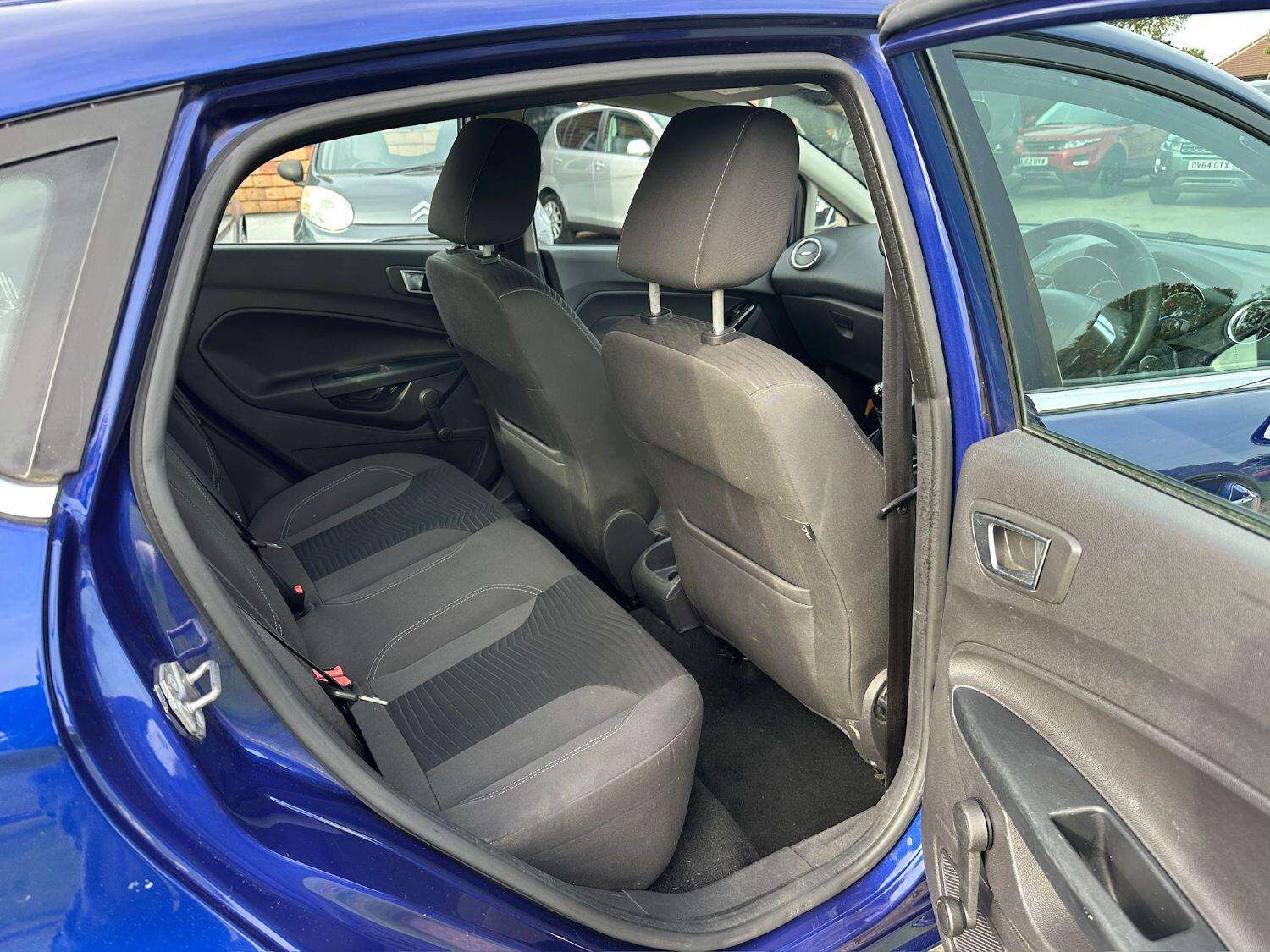 2015 FORD FIESTA 2015 FORD FIESTA