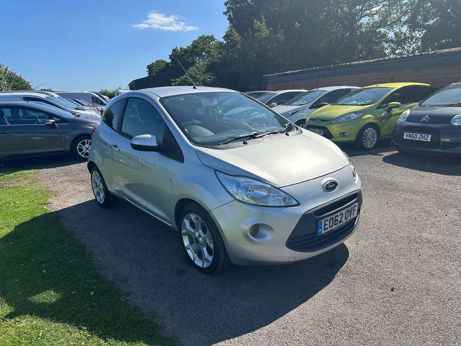 2012 FORD KA 2012 FORD KA