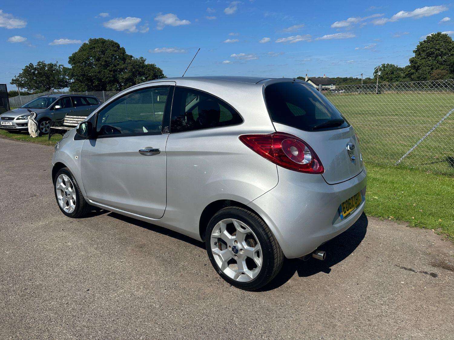 2012 FORD KA 2012 FORD KA