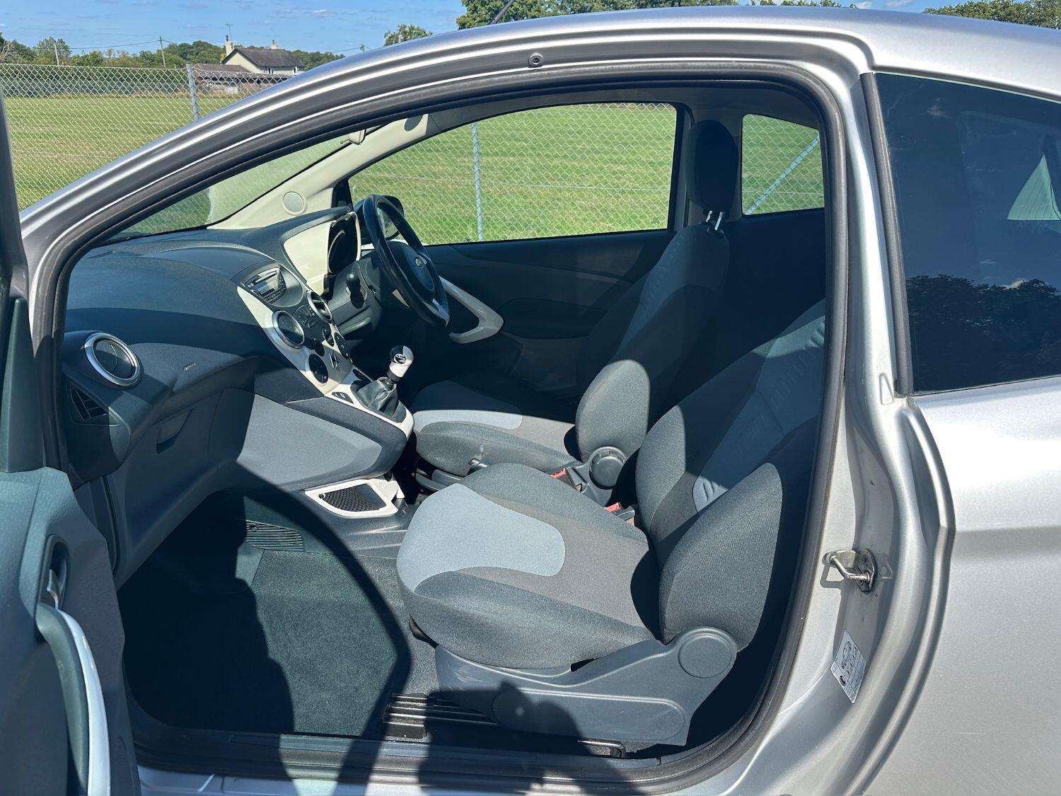 2012 FORD KA 2012 FORD KA