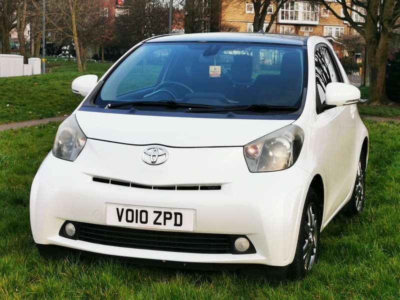 2010 TOYOTA IQ 2010 TOYOTA IQ