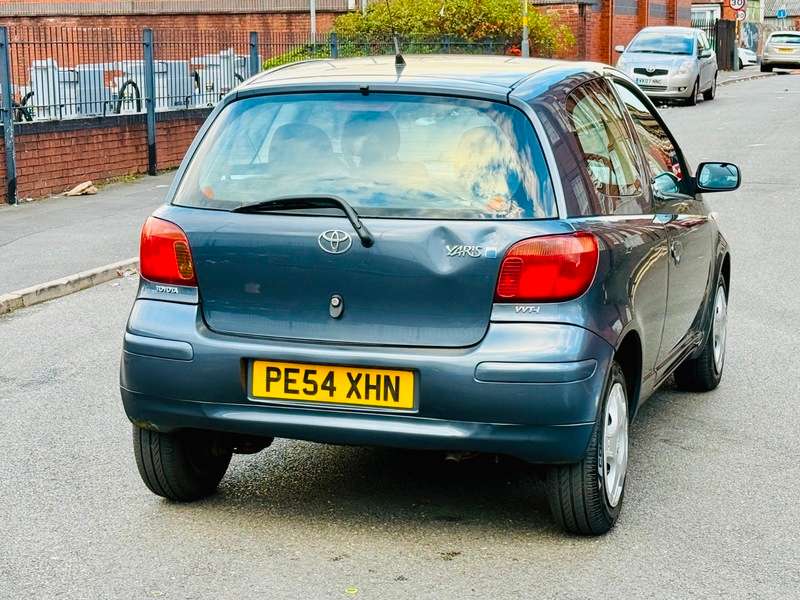 2004 TOYOTA YARIS 2004 TOYOTA YARIS