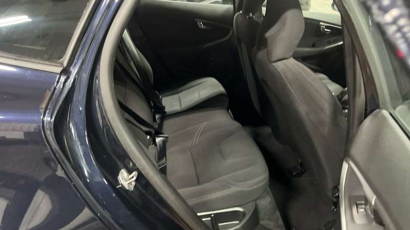 2015 VOLVO V40 2015 VOLVO V40