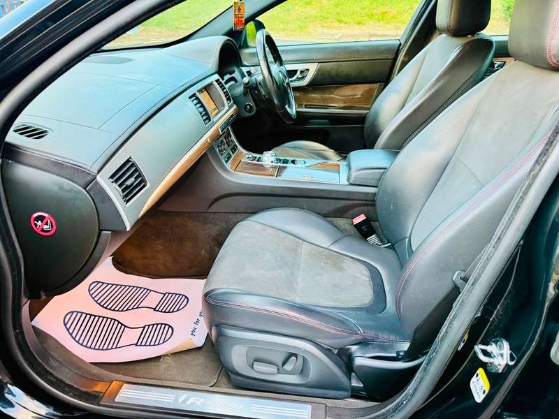 2014 JAGUAR XF 2014 JAGUAR XF