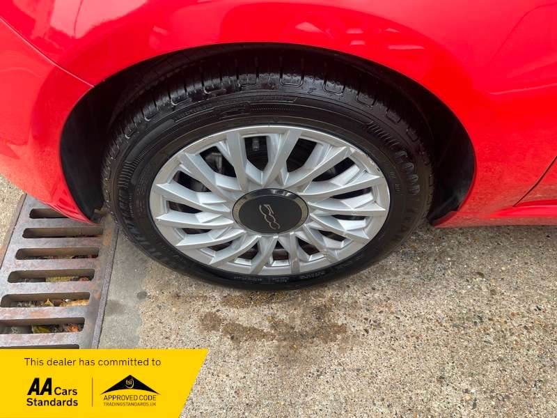 2020 FIAT 500 2020 FIAT 500