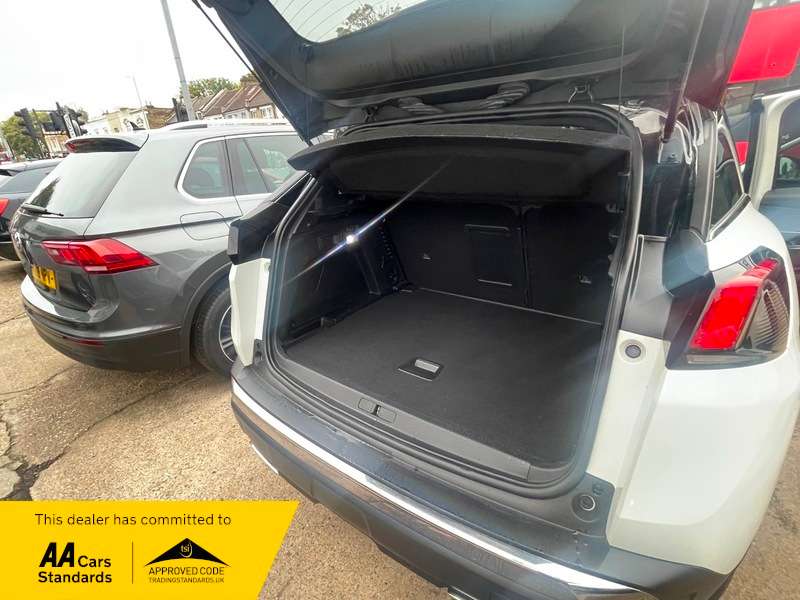 2018 PEUGEOT 3008 2018 PEUGEOT 3008