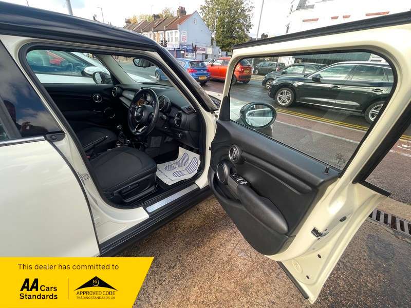 2015 MINI MINI 2015 MINI MINI