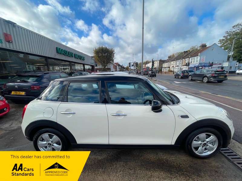 2015 MINI MINI 2015 MINI MINI